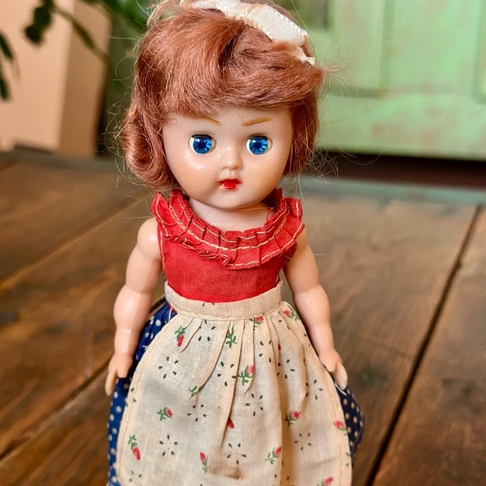 Sweet Vintage 1950s 8 in Walker Doll, Sleep Eyes, Mid-Century Charm